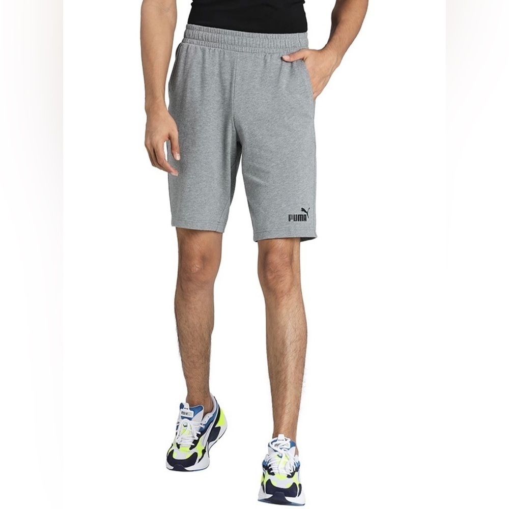 Puma athletic men’s shorts sz large